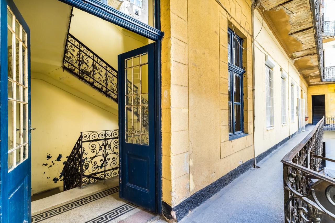 Cosy Studios In The Heart Of The City Budapest Kültér fotó